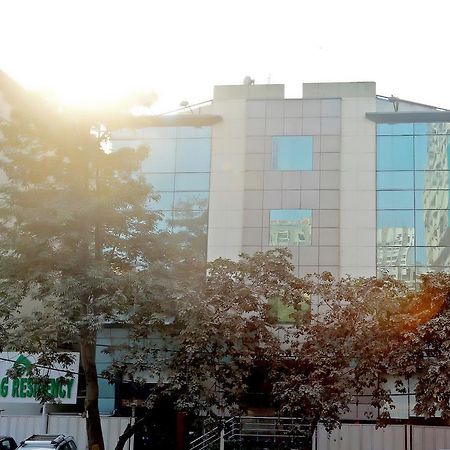 Hotel Chirag Residency Neu-Delhi Exterior foto